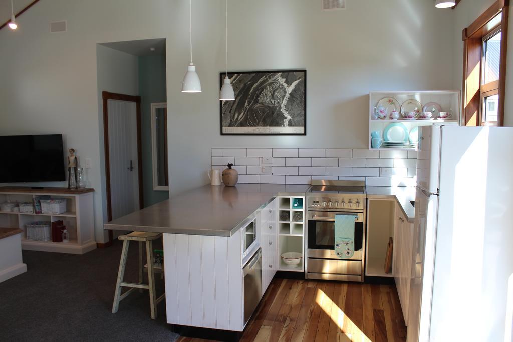 לוור האט Silverstream Retreat חדר תמונה
