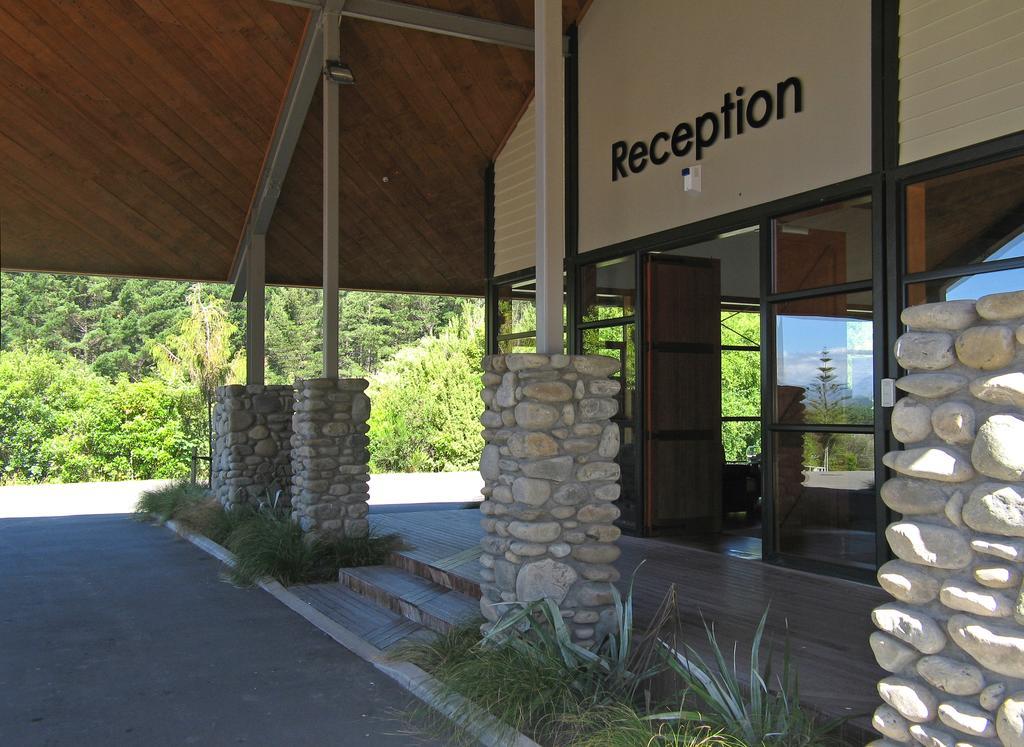 לוור האט Silverstream Retreat מראה חיצוני תמונה