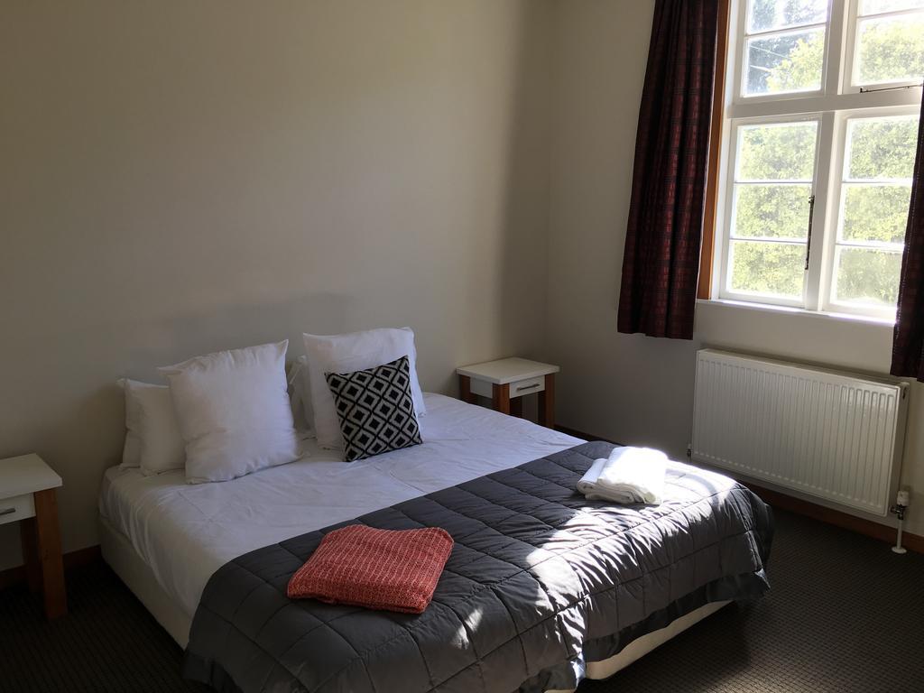 לוור האט Silverstream Retreat מראה חיצוני תמונה
